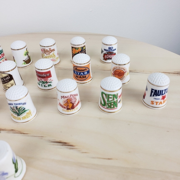 Vintage 1980 FP Fine Porcelain Collectible Thimbles Store Advertisement Set 20 - Picture 10 of 12